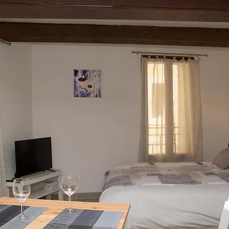 Gite Les Iris LʼIsle-sur-la-Sorgue Exterior foto