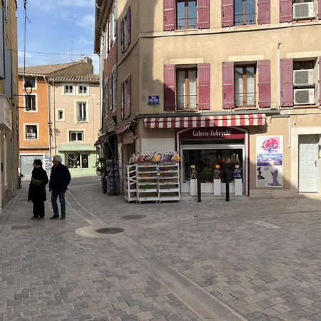 Gite Les Iris LʼIsle-sur-la-Sorgue Exterior foto